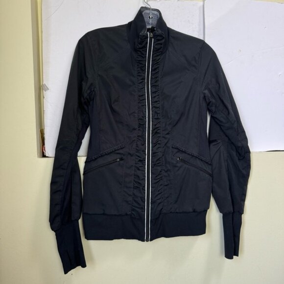 Lululemon Run Back On Track Jacket Lightweight Pockets Zip Ruched Ruffle Black S - Picture 2 of 16